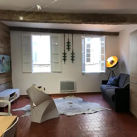Apartment Charmant Au Centre D'anduze *