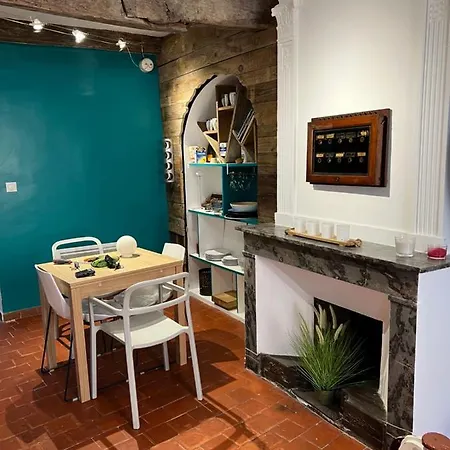 Apartment Charmant Au Centre D'anduze