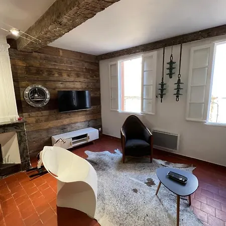 Apartment Charmant Au Centre D'anduze *