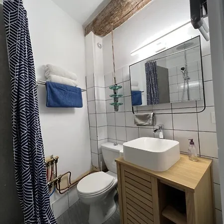 Charmant Au Centre D'anduze Apartment *